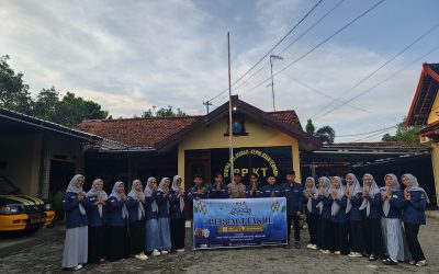 Berbagi TakjilSentuhan Manis di Bulan Suci: Kisah di Balik Pembagian Takjil